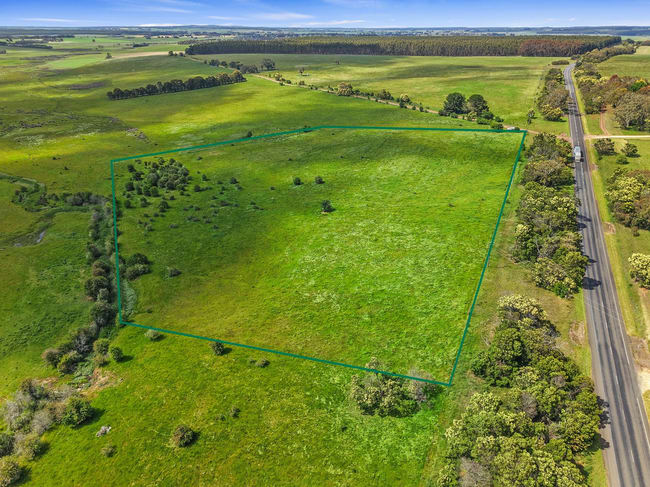 2-24 Creek Street Branxholme VIC 3302 2-24 Creek Street Branxholme VIC 3302