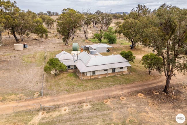 170 Farnham Road Stuart Town NSW 2820 170 Farnham Road Stuart Town NSW 2820