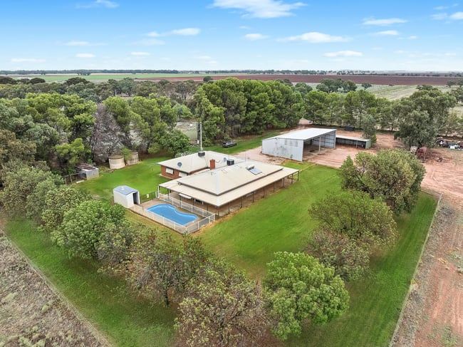 456 Boundary Road Leeton NSW 2705 456 Boundary Road Leeton NSW 2705