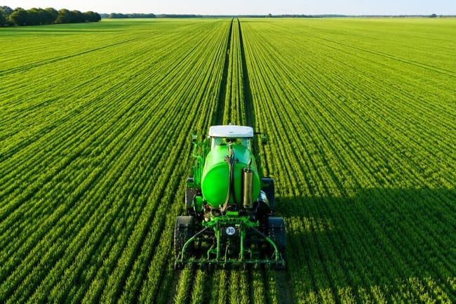 Mark's Spray Barn Lavington NSW 2641