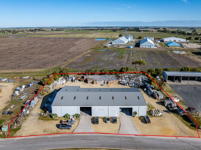 16 Brighton Drive Naracoorte SA 5271 16 Brighton Drive Naracoorte SA 5271