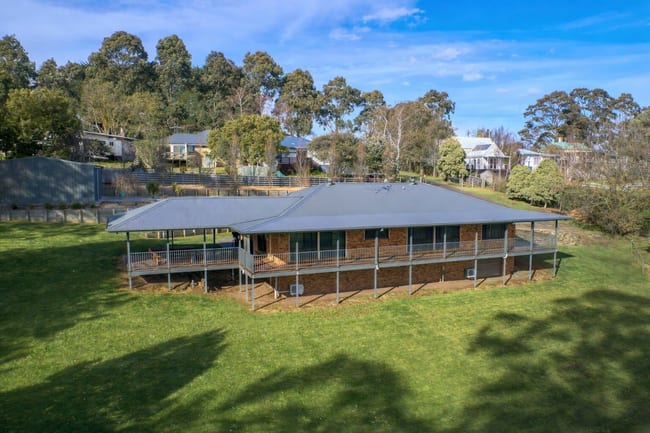 237 Main Neerim Road Neerim South VIC 3831 237 Main Neerim Road Neerim South VIC 3831