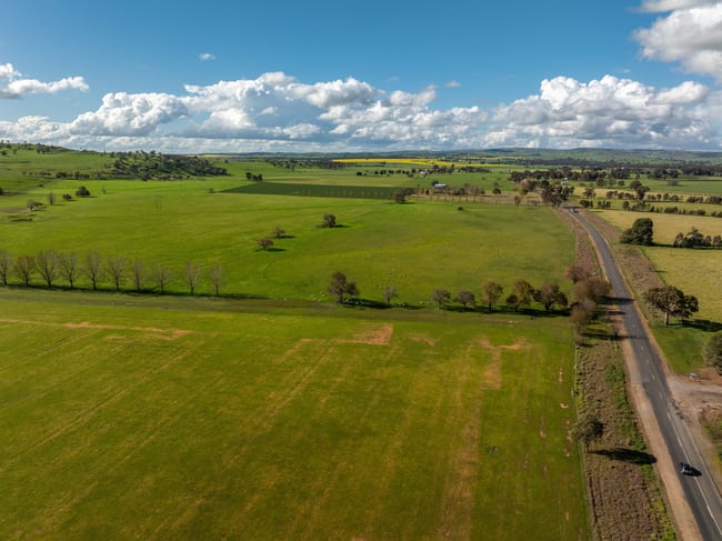 447 Oura Road Wagga Wagga NSW 2650 447 Oura Road Wagga Wagga NSW 2650