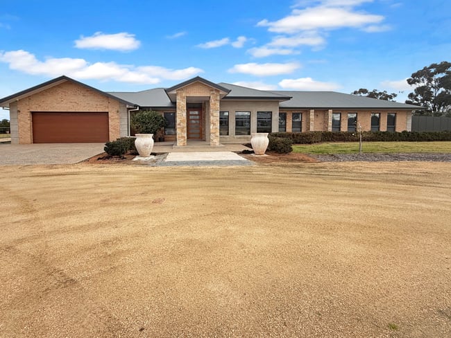 10 Merungle Hill Road Yanco NSW 2703