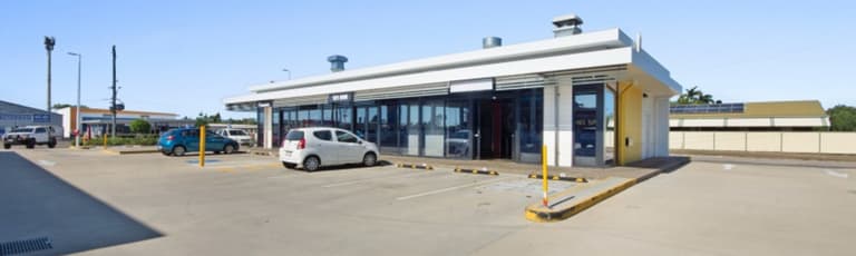 Shop & Retail commercial property for lease at Shop 3/450-456 Bayswater Road Mount Louisa QLD 4814