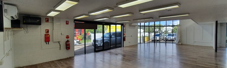 Showrooms / Bulky Goods commercial property for lease at Burleigh Heads QLD 4220