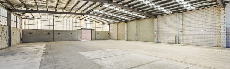 Showrooms / Bulky Goods commercial property leased at 2 Hewitt Street Cheltenham VIC 3192