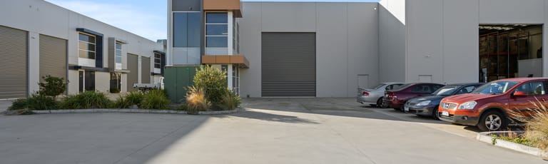 Factory, Warehouse & Industrial commercial property for lease at 19 Cedebe Place Carrum Downs VIC 3201