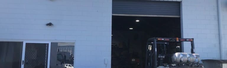 Factory, Warehouse & Industrial commercial property for lease at Molendinar QLD 4214