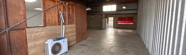 Factory, Warehouse & Industrial commercial property for lease at 2/76 Andrew Street Wynnum QLD 4178
