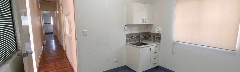 Shop & Retail commercial property for lease at 180 Bay Terrace Wynnum QLD 4178