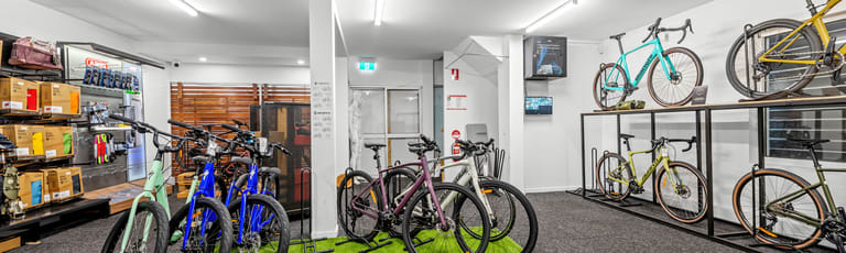 Showrooms / Bulky Goods commercial property for lease at 124 Brisbane Road Booval QLD 4304