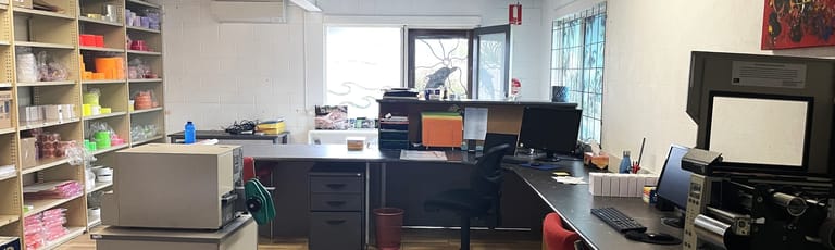 Factory, Warehouse & Industrial commercial property for lease at Unit 5 / 30 Allen Street Moffat Beach QLD 4551