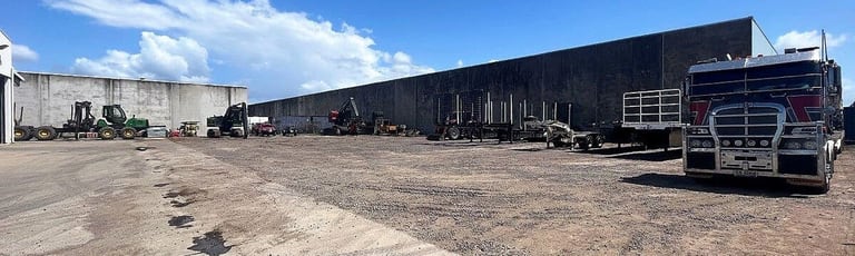 Factory, Warehouse & Industrial commercial property for lease at 2/9-11 Caldwell Street Garbutt QLD 4814