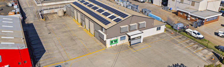 Factory, Warehouse & Industrial commercial property for lease at 318-320 Anzac Avenue Harristown QLD 4350