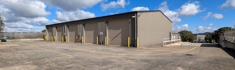 Factory, Warehouse & Industrial commercial property for lease at 318-320 Anzac Avenue Harristown QLD 4350