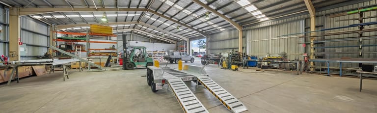 Factory, Warehouse & Industrial commercial property for lease at 14 Demand Avenue Arundel QLD 4214