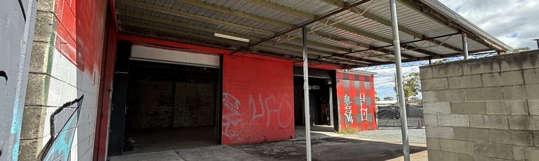 Factory, Warehouse & Industrial commercial property for lease at Miami QLD 4220