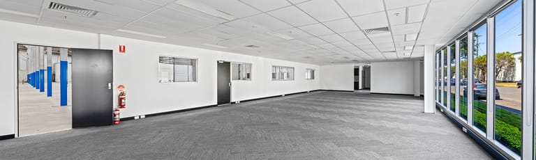 Factory, Warehouse & Industrial commercial property for lease at 420-448 Nudgee Road Hendra QLD 4011