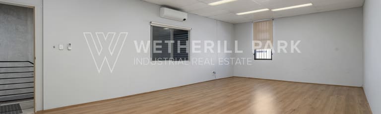 Factory, Warehouse & Industrial commercial property for lease at Smithfield NSW 2164