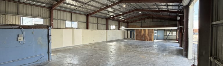 Factory, Warehouse & Industrial commercial property for lease at 1/14 Bearing Avenue Warana QLD 4575