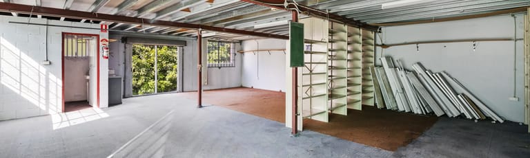 Showrooms / Bulky Goods commercial property for sale at 3/229 Brisbane Road Biggera Waters QLD 4216