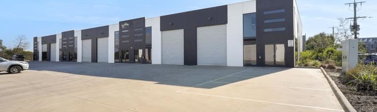 Factory, Warehouse & Industrial commercial property sold at Unit 2/7 Sharnet Circuit Pakenham VIC 3810