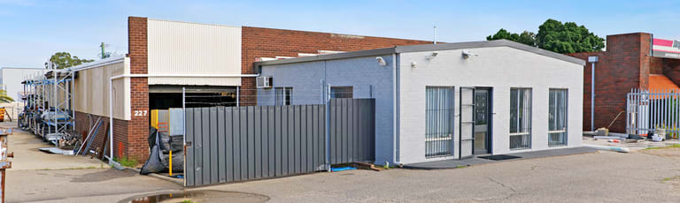 Factory, Warehouse & Industrial commercial property for sale at 227 Bank Street Welshpool WA 6106
