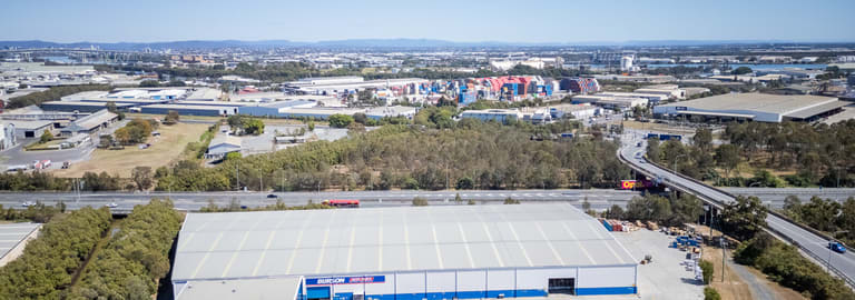 Factory, Warehouse & Industrial commercial property for lease at 11 Inghams Place Hemmant QLD 4174