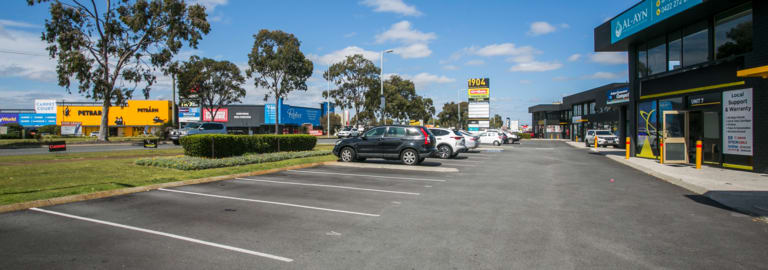 Showrooms / Bulky Goods commercial property for lease at 7/1904 Beach Road Malaga WA 6090