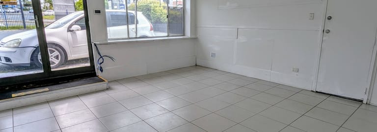 Showrooms / Bulky Goods commercial property for lease at 74 City Road Beenleigh QLD 4207