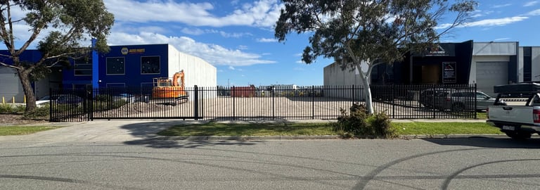 Factory, Warehouse & Industrial commercial property for lease at 3 Hogan Court Pakenham VIC 3810
