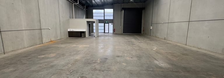 Factory, Warehouse & Industrial commercial property for lease at 9 Flatland Close Pakenham VIC 3810