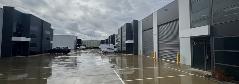 Factory, Warehouse & Industrial commercial property for lease at 9 Flatland Close Pakenham VIC 3810