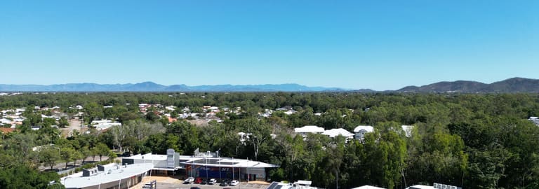 Showrooms / Bulky Goods commercial property for lease at Shop 4/1-3 Riverside Boulevard Douglas QLD 4814