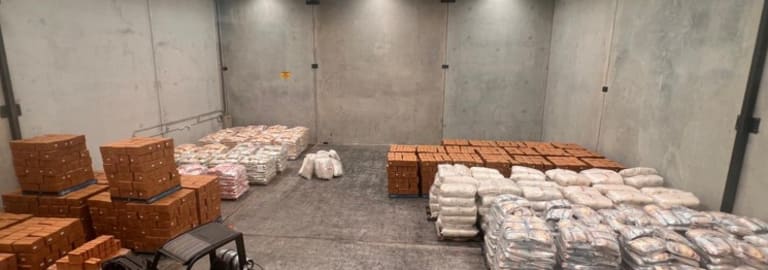 Showrooms / Bulky Goods commercial property for lease at 14/12-18 Ellerslie Road Meadowbrook QLD 4131 Showrooms / Bulky Goods commercial property for lease at 14/12-18 Ellerslie Road Meadowbrook QLD 4131