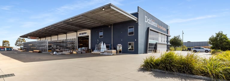 Factory, Warehouse & Industrial commercial property for sale at 2 Commercial Drive Pakenham VIC 3810
