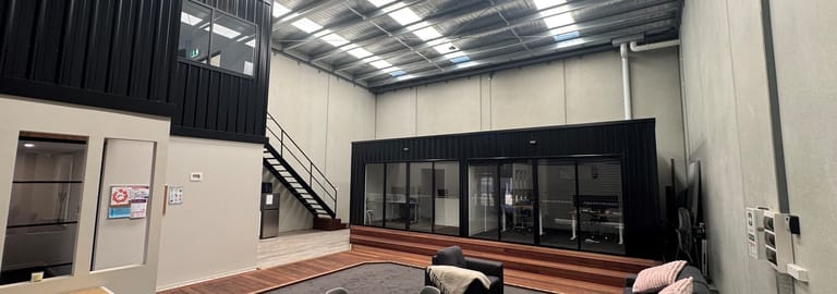Factory, Warehouse & Industrial commercial property for sale at 14 Flatland Close Pakenham VIC 3810