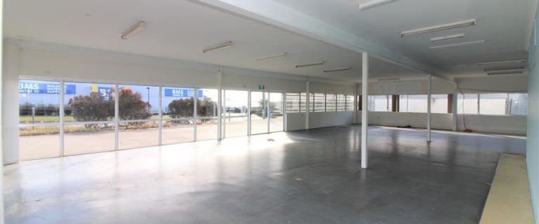 Factory, Warehouse & Industrial commercial property for lease at 1/526-528 Boundary Street Wilsonton QLD 4350