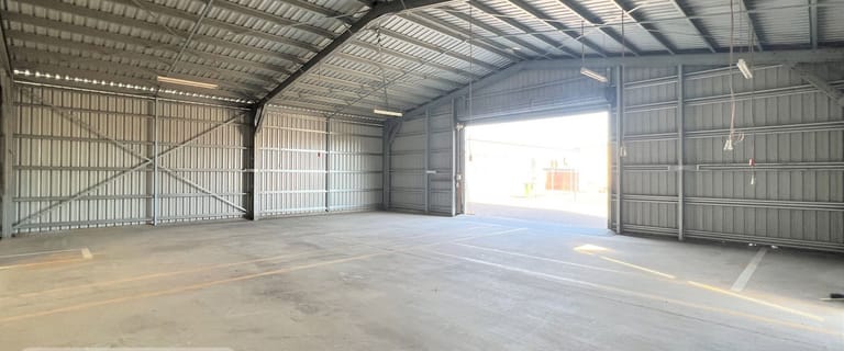 Factory, Warehouse & Industrial commercial property for lease at D/20 Montgomery Street West End QLD 4810