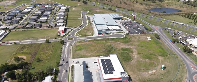 Showrooms / Bulky Goods commercial property for sale at Endeavour Way Plainland QLD 4341