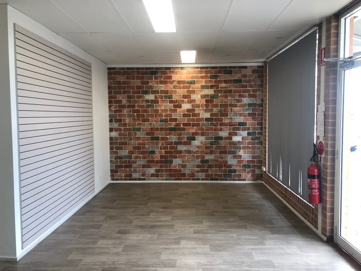 Click to view all images 2/85 Worrigee Street Nowra NSW 2541 - Image 3