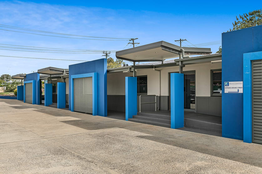Click to view all images Suite 3, 145 Taylor Street Newtown QLD 4350 - Image 1