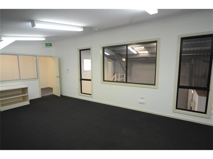 Click to view all images Shed 2, Lo/200 Macquarie Road Warners Bay NSW 2282 - Image 3