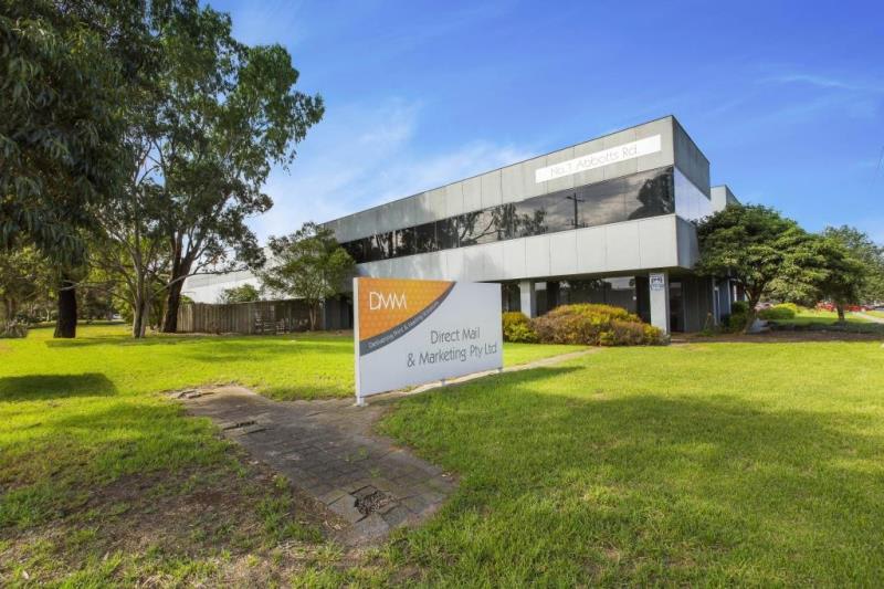 Click to view all images 1 Abbotts Road Dandenong VIC 3175 - Image 1