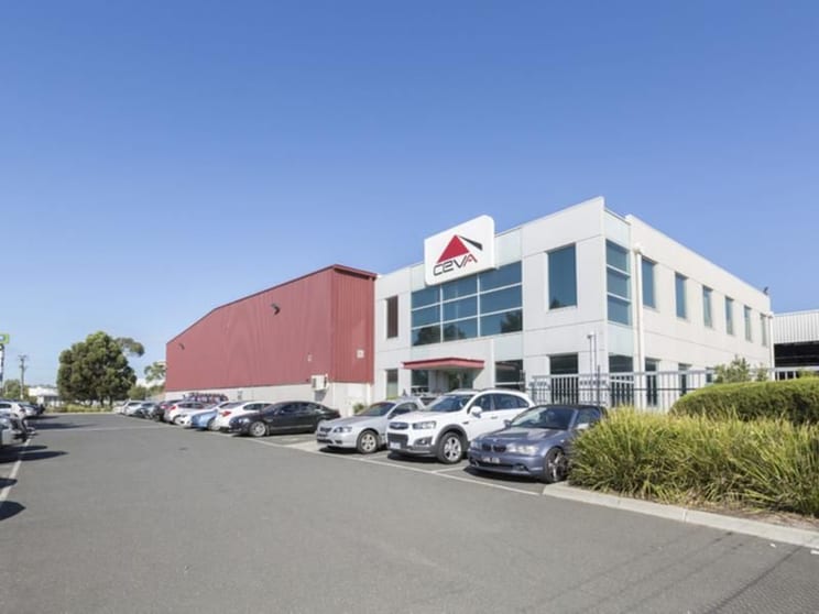 Click to view all images 201-213 Maidstone Street Altona VIC 3018 - Image 3