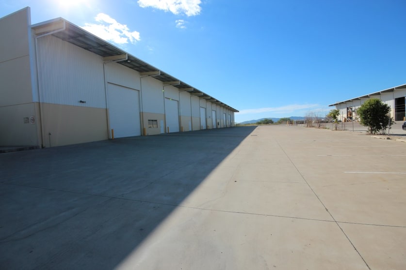 Click to view all images 121- 125 Crocodile Crescent Mount St John QLD 4818 - Image 2