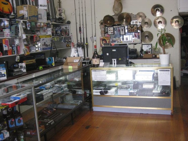 Click to view all images 332 Smith Street Collingwood VIC 3066 - Image 3