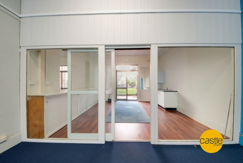 Click to view all images 551a Hunter Street Newcastle West NSW 2302 - Image 3