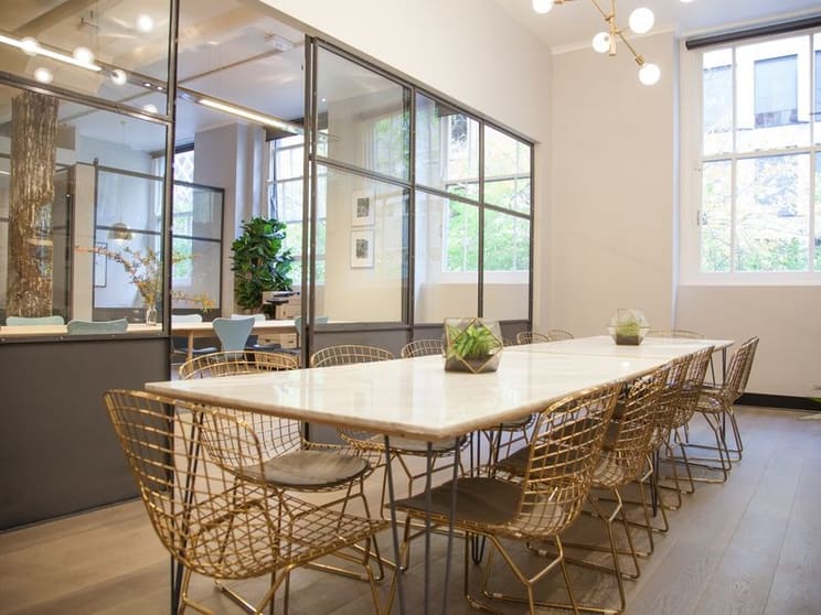Click to view all images 2/204 Clarence Street Sydney NSW 2000 - Image 3